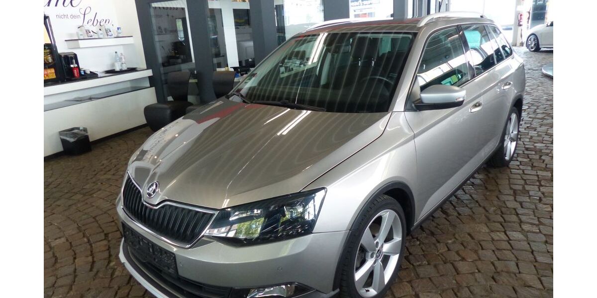 Skoda Fabia 52.670 km 12.590 &euro; Gelsenkirchen 45883