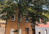 Mehrfamilienhaus