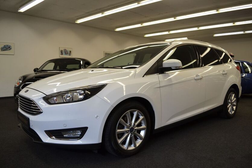 Ford Focus 159.600 km 7.599 € Mülheim-Speldorf 45478