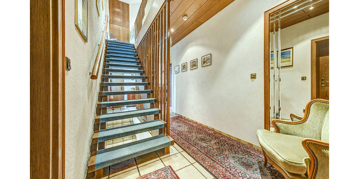 Einfamilienhaus Waltrop - 8 Zimmer, 316 m&sup2;, 549.500&euro; | Angebot:26343718