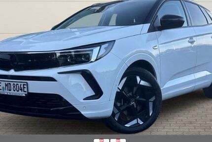 Opel Grandland (X) 16.385 km 29.950 &euro; Gelsenkirchen 45894