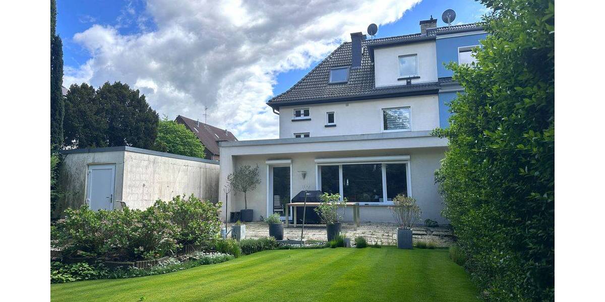 Mehrfamilienhaus, Wohnhaus Gelsenkirchen / Buer Buer - 7 Zimmer, 218 m&sup2;, 435.000&euro; | Angebot:26835538