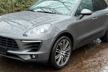 Porsche Macan 181.689 km 29.900 &euro; Gelsenkirchen 45896