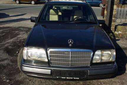 Mercedes-Benz 200 252.000 km 4.900 &euro; Bottrop 46242