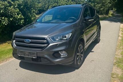 Ford Kuga 58.000 km 17.900 &euro; Dortmund 44309
