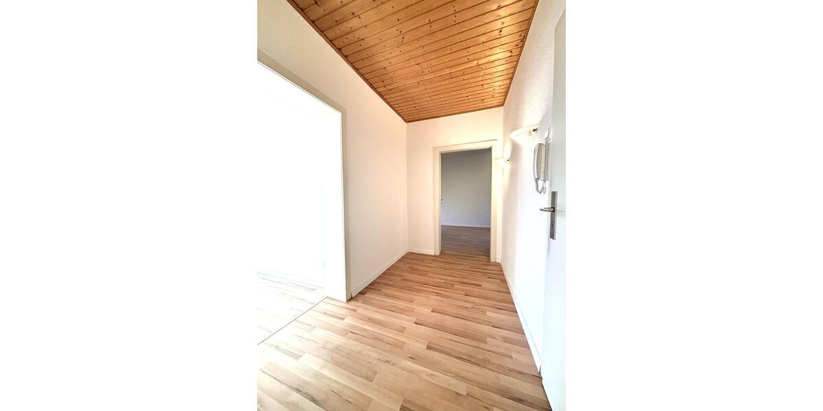 Erdgeschoßwohnung Bochum Eppendorf - 3.5 Zimmer, 84 m&sup2;, 800&euro; | Angebot:24764489