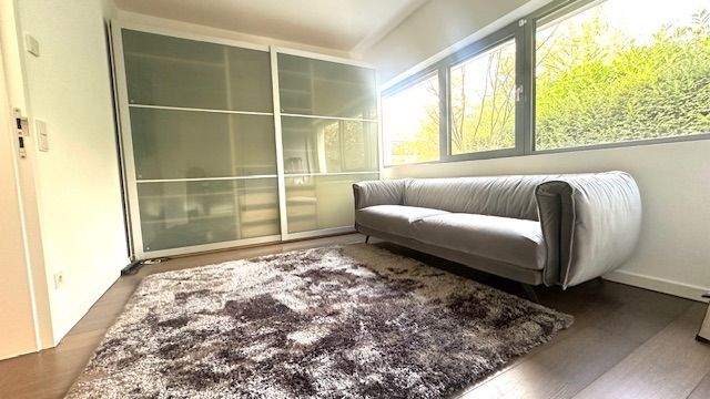 Etagenwohnung Essen Bredeney - 5 Zimmer, 190 m&sup2;, 2.700&euro; | Angebot:24796001