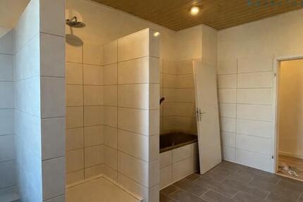 Wohnung Essen Stadtbezirk VI - 5 Zimmer, 128 m&sup2;, 1.000&euro; | Angebot:24792873