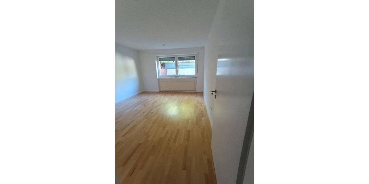 Etagenwohnung Witten Mitte - 3 Zimmer, 87 m&sup2;, 870&euro; | Angebot:26805793