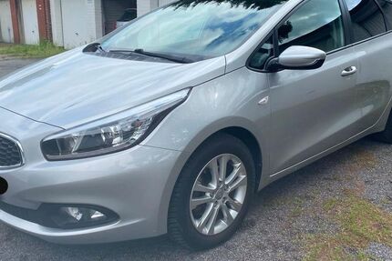 Kia ceed Sportswagon 99.950 km 6.800 &euro; Oberhausen 46149