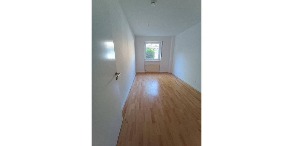 Etagenwohnung Witten Mitte - 3 Zimmer, 87 m&sup2;, 870&euro; | Angebot:26805793