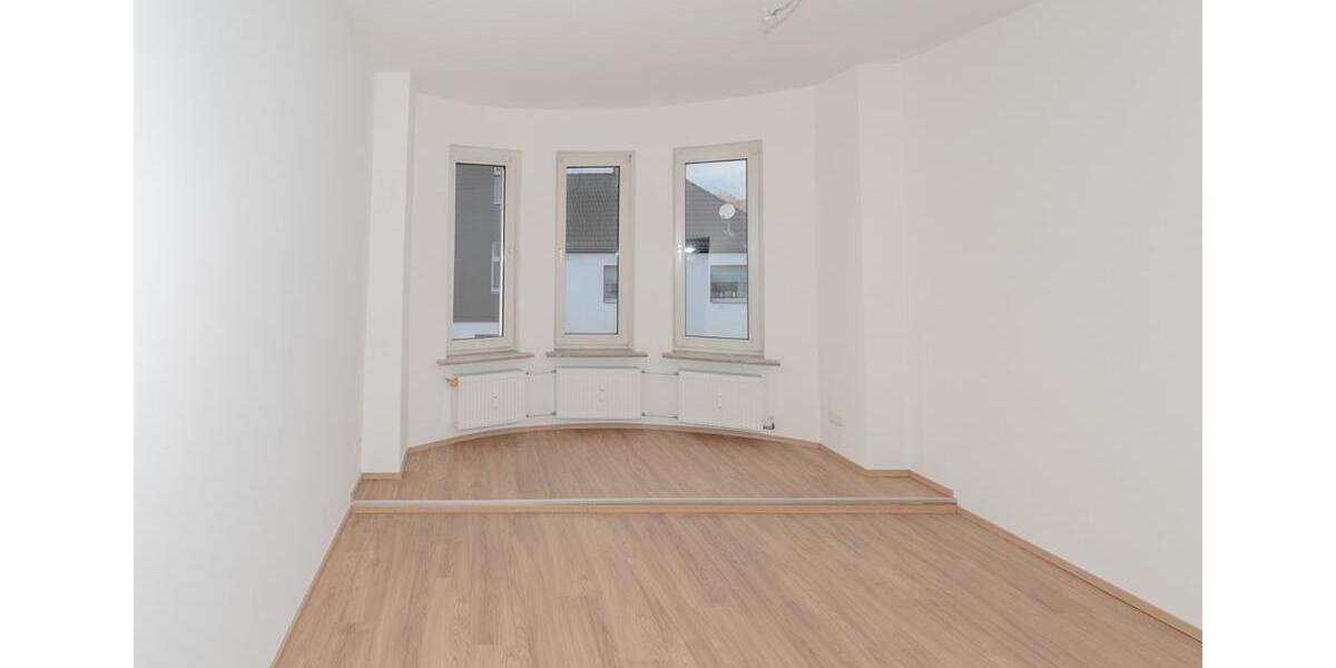 Erstbezug nach Sanierung, ideal auch für Ältere zum Wohlfühlen 3 zimmer