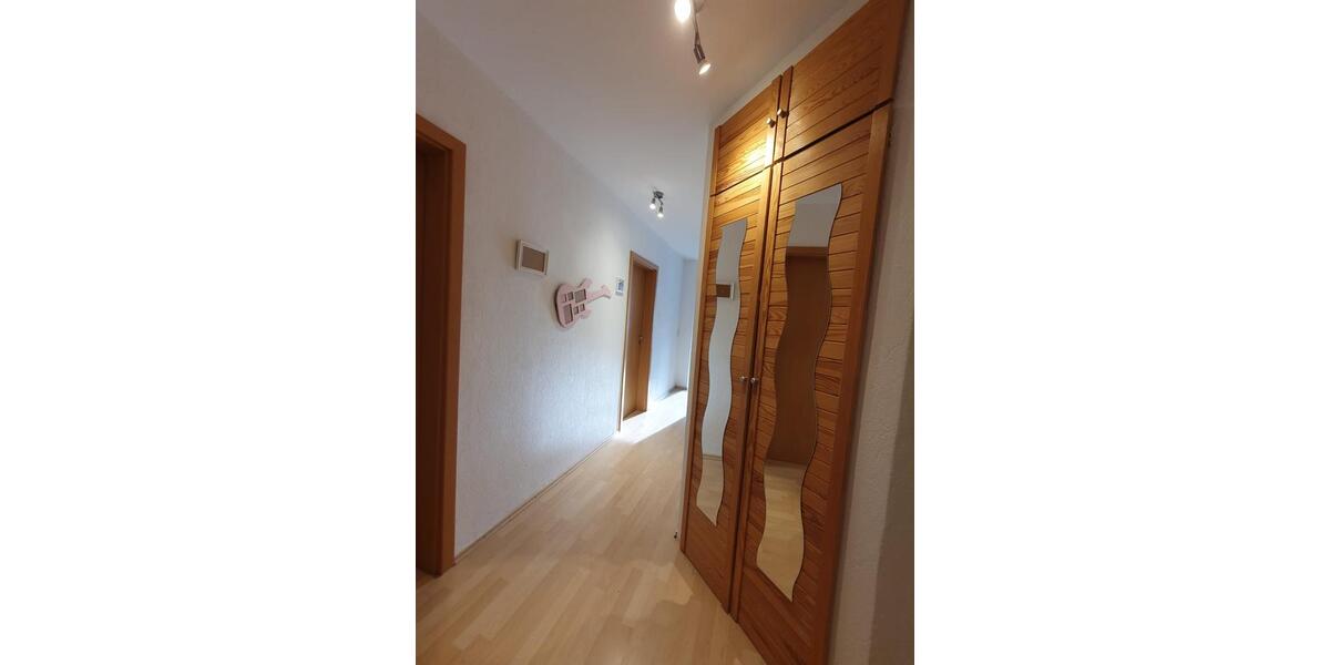 Etagenwohnung Dortmund Hörde - 3 Zimmer, 73 m&sup2;, 175.000&euro; | Angebot:26933999