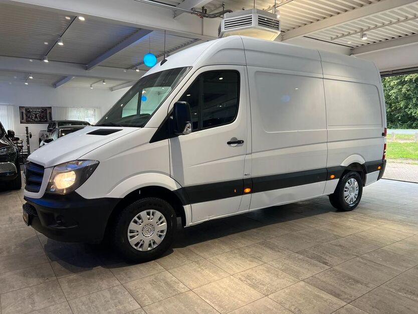 Mercedes-Benz Sprinter 199.900 km 12.990 € Datteln 45711