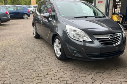 Opel Meriva 200.000 km 3.980 &euro; Essen 45141