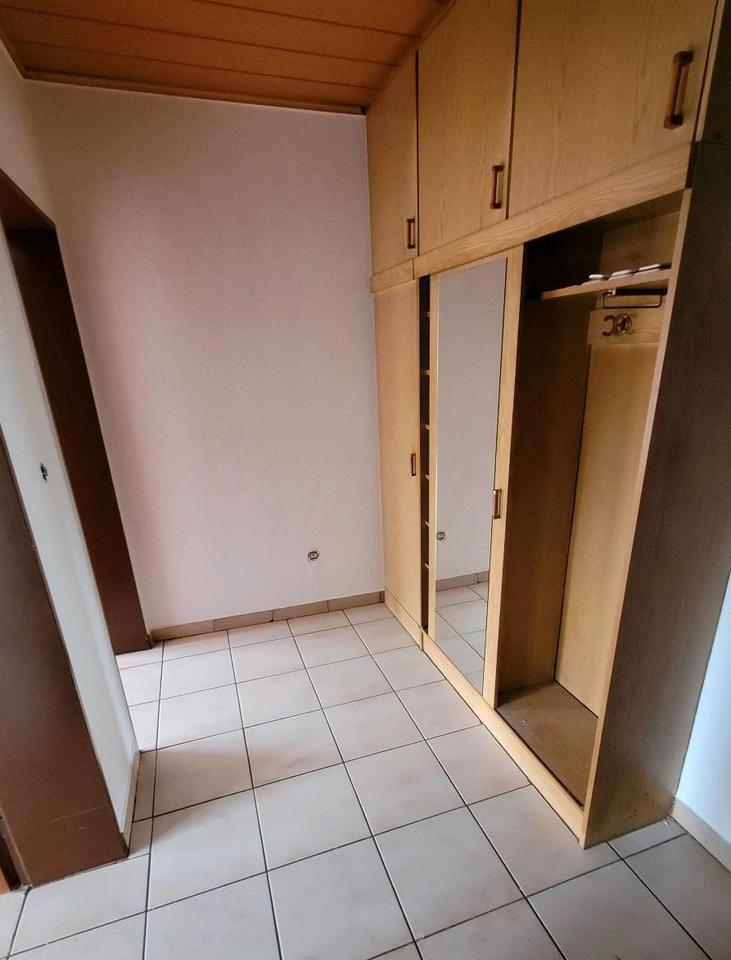 helle 2,5 Raum Eigentumswohnung mit Balkon in Günnigfeld zimmer