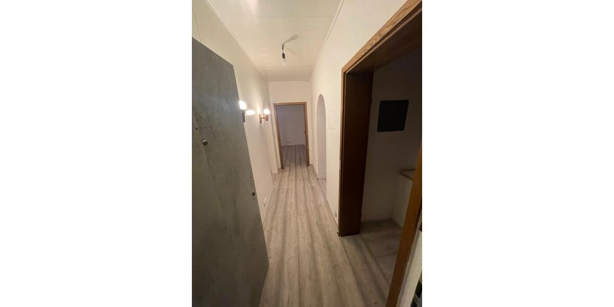 Etagenwohnung Essen Stadtbezirk III - 3 Zimmer, 70 m&sup2;, 950&euro; | Angebot:26366118