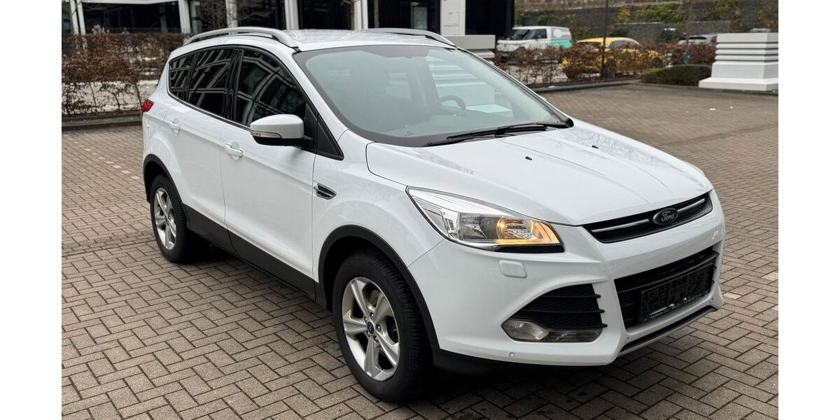 Ford Kuga 111.912 km 11.000 &euro; Gelsenkirchen 45884