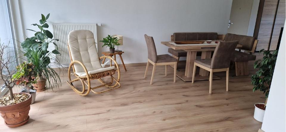 EG * Balkon * Wärmeverbundsystem zimmer