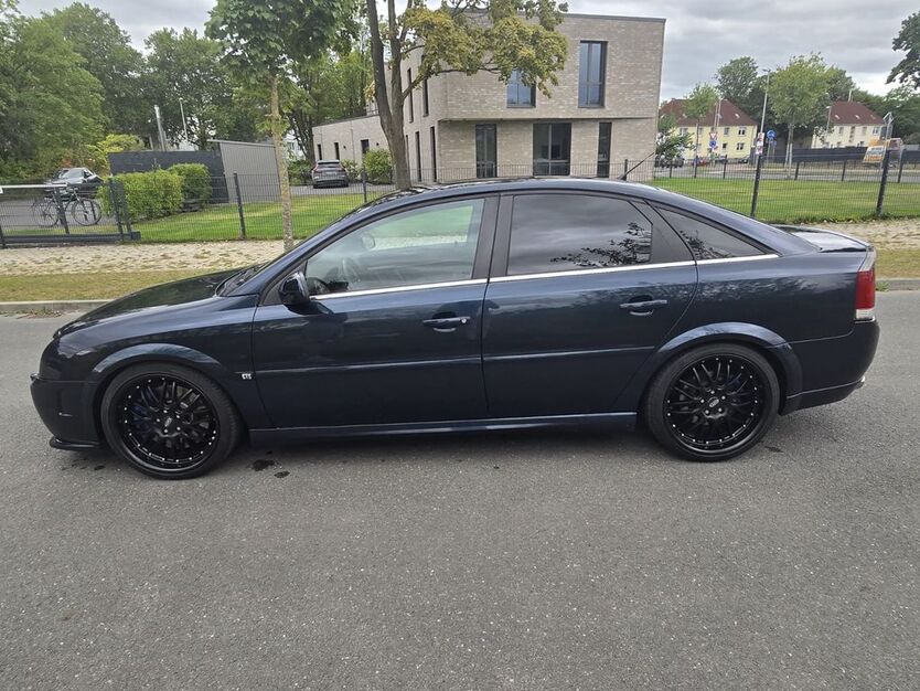 Opel Vectra 243.500 km 3.999 € Dorsten 46284