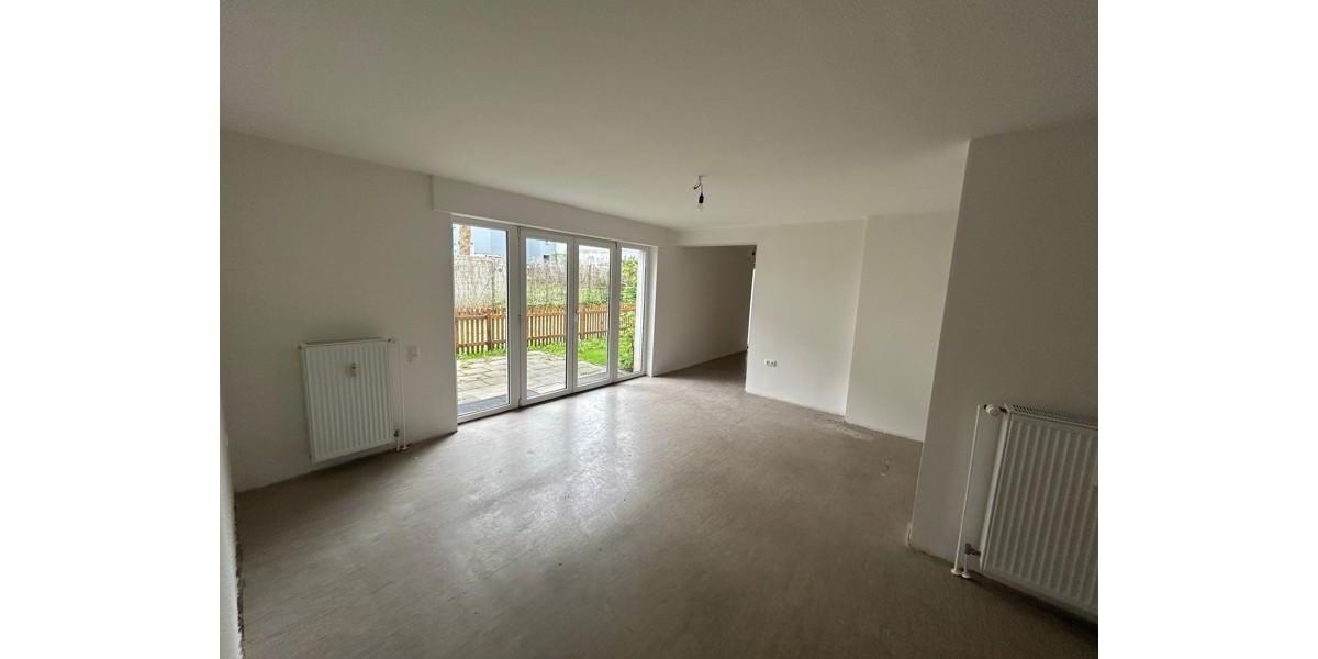 2,5-Zimmer-Wohnung mit schönem, hellem Wohnzimmer NUR mit WBS 2 zimmer