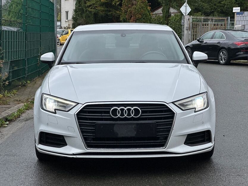 Audi A3 262.618 km 11.999 € Essen 45276