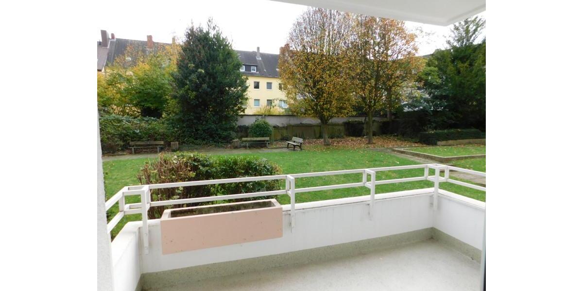 Etagenwohnung Essen Südviertel - 1 Zimmer, 56 m&sup2;, 588&euro; | Angebot:26290006