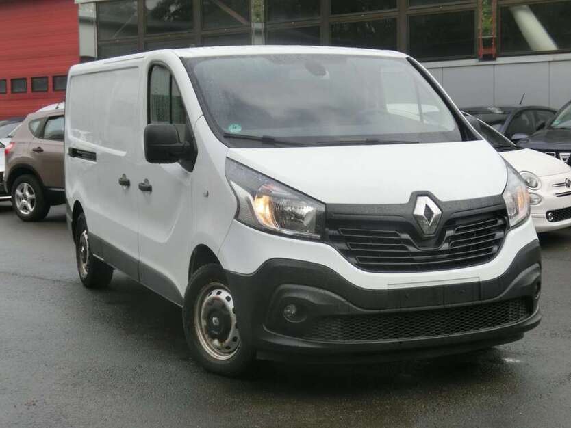 Renault Trafic 95.000 km 13.990 € Bochum 44867