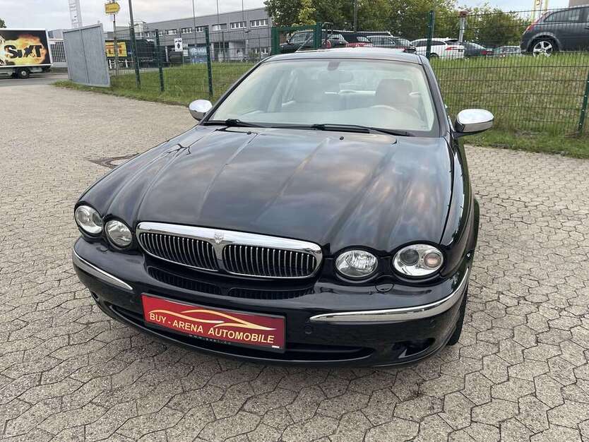 Jaguar X-Type 165.000 km 5.900 € Essen 45356