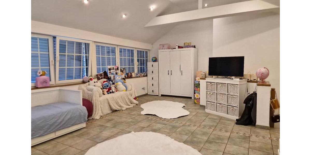 Einfamilienhaus Gelsenkirchen Gelsenkirchen-Mitte - 2 Zimmer, 280 m&sup2;, 800.000&euro; | Angebot:26889481