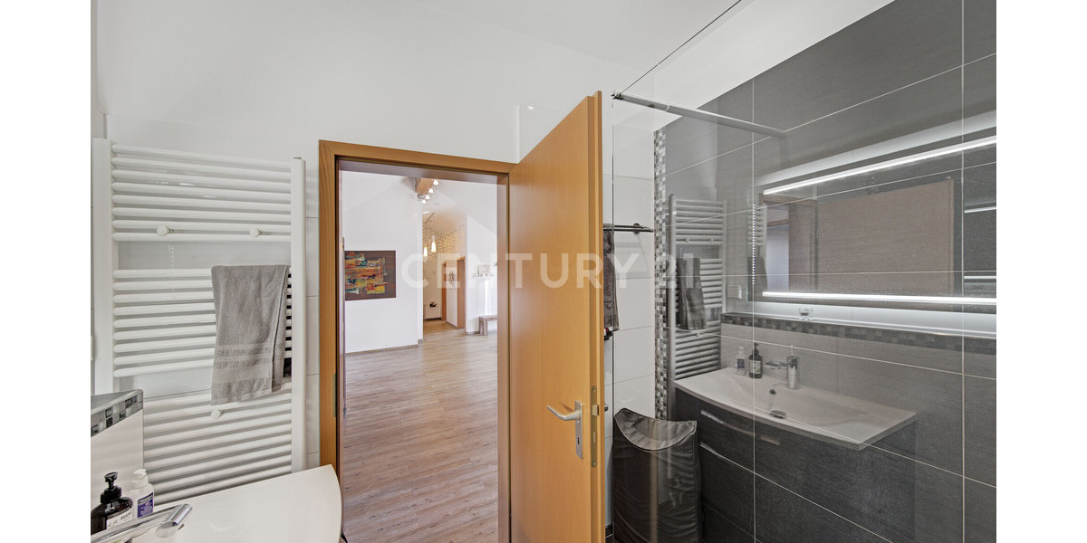 Wohntraum mit Charme: Helle Dachgeschosswohnung in Bochum-Hiltrop - Etagenwohnung Bochum - Hiltrop Hiltrop | Angebot:26934304