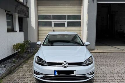 VW Golf 112.500 km 12.000 &euro; Essen 45307