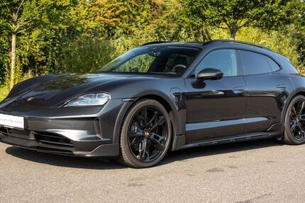 Porsche Taycan 9.936 km 99.790 € Recklinghausen 45665