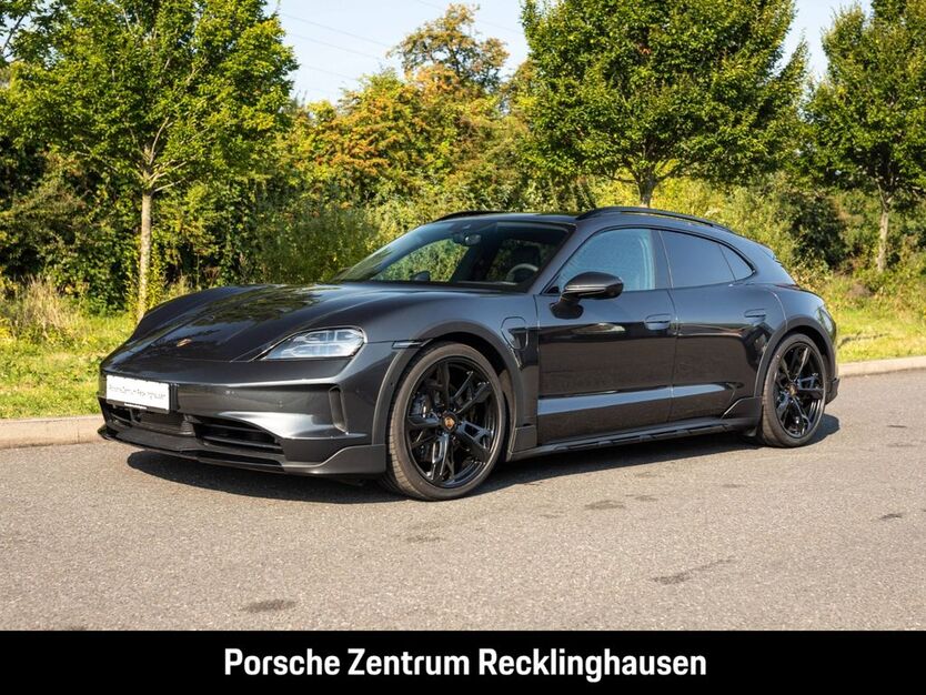 Porsche Taycan 9.936 km 99.790 € Recklinghausen 45665