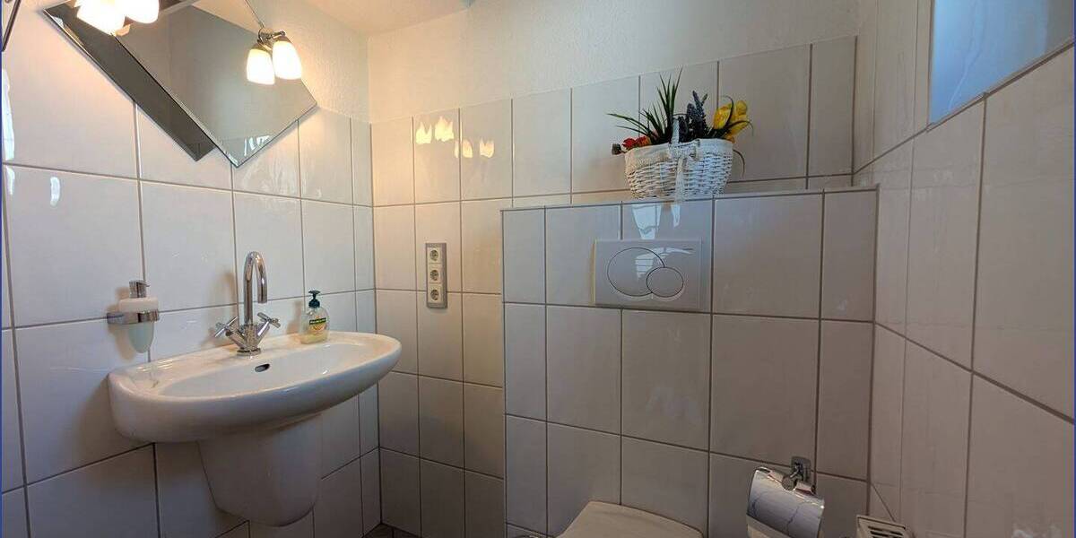 Mehrfamilienhaus, Wohnhaus Hattingen / Baak Winz-Baak - 8 Zimmer, 213 m&sup2;, 449.000&euro; | Angebot:26917527