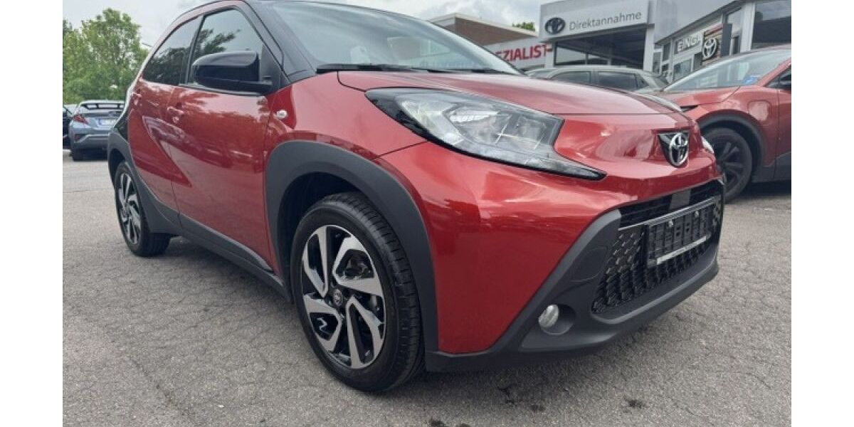 Toyota Aygo (X) 2.895 km 16.400 &euro; Gelsenkirchen 45891