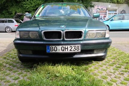 BMW 730 292.000 km 3.500 &euro; Bochum 44801
