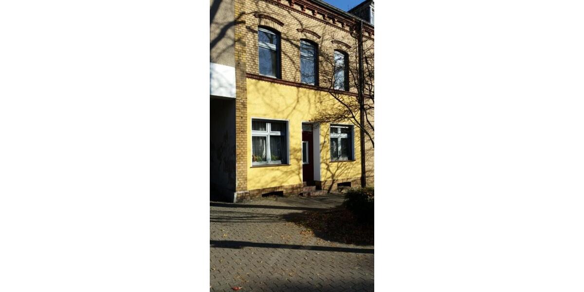 Erdgeschoßwohnung Mülheim an der Ruhr - 5 Zimmer, 108 m&sup2;, 999&euro; | Angebot:24488179