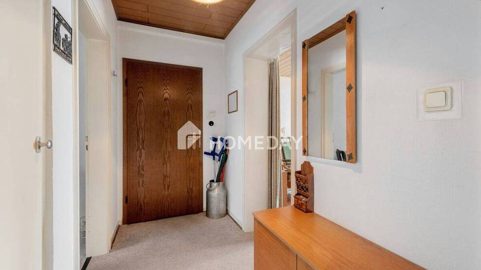 Gepflegte 3-Zimmer-Wohnung mit Südost-Loggia, Einbauküche und tollem Grundriss 3 zimmer