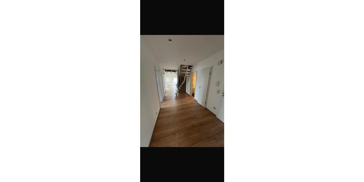 Dachgeschoßwohnung Herdecke - 4.5 Zimmer, 113 m&sup2;, 321.000&euro; | Angebot:25160243