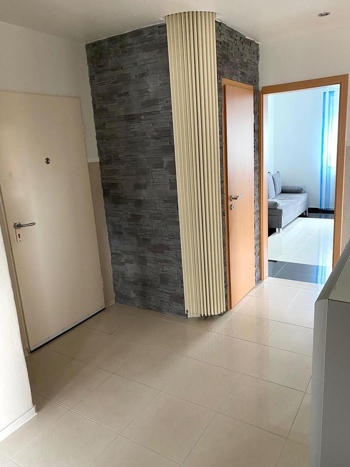 Luxuriöse Wohnung Eigentumswohnung m. Balkon & Garage + Parkplatz zimmer