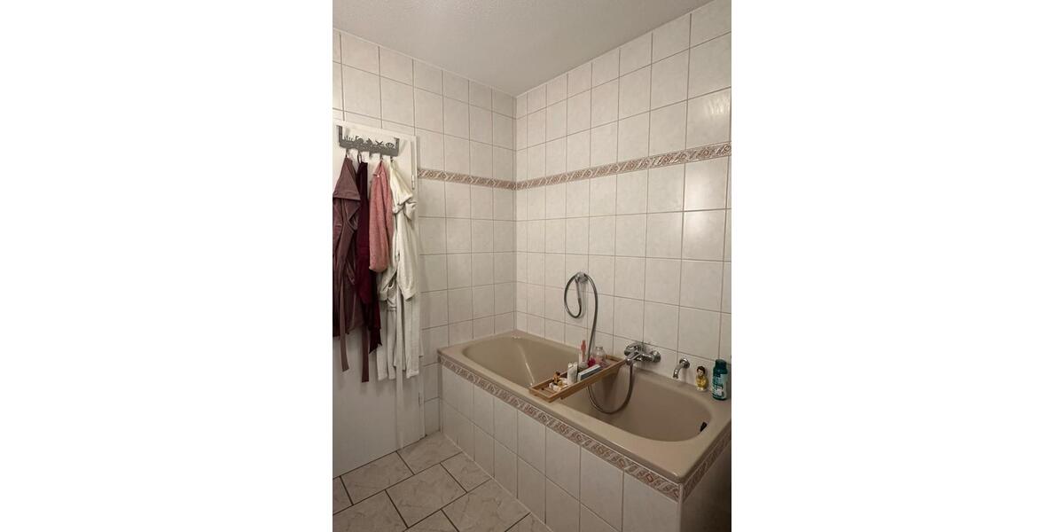 Dachgeschoßwohnung Waltrop - 5 Zimmer, 86 m&sup2;, 209.000&euro; | Angebot:27081288