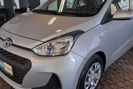 Hyundai i10 7.118 km 10.350 € Gelsenkirchen Bulmke-Hüllen 45888
