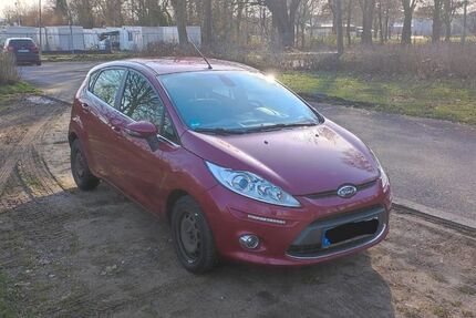 Ford Fiesta 296.000 km 2.300 &euro; Dülmen 48249