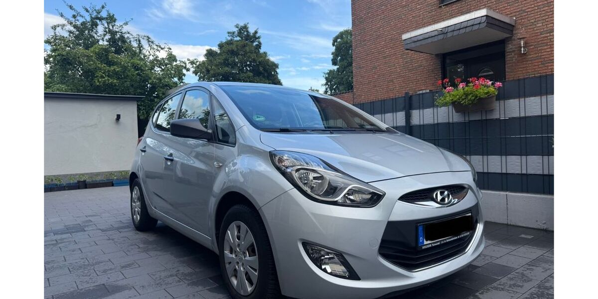 Hyundai ix20 73.000 km 5.200 &euro; Gelsenkirchen 45894