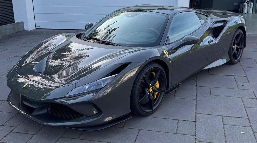 Ferrari F8 8.450 km 299.000 € Essen 45307