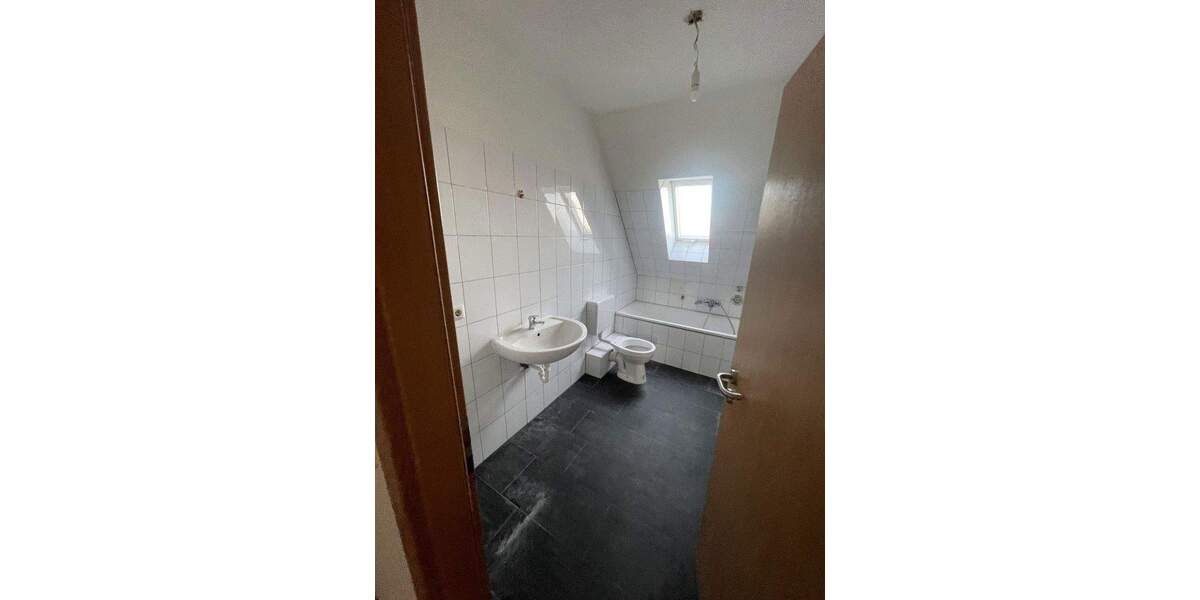 Etagenwohnung Gelsenkirchen Bismarck - 3 Zimmer, 81 m&sup2;, 113.500&euro; | Angebot:24780449