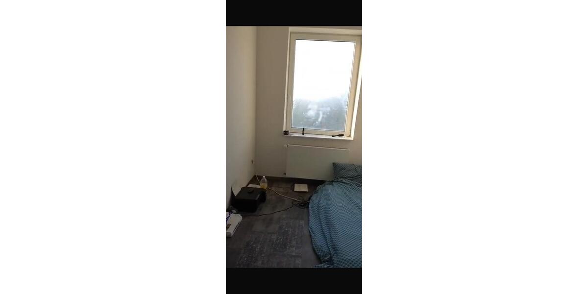Dachgeschoßwohnung Herne Wanne-Bickern - 3 Zimmer, 80 m&sup2;, 850&euro; | Angebot:25861323
