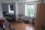 Schöne helle Dachgeschoßwohnung mit guter Anbindung