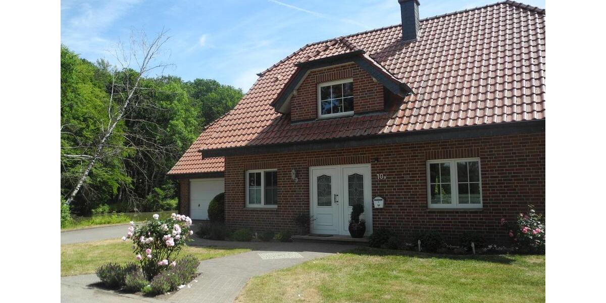 Einfamilienhaus mit Seeblick direkt in der Natur 4 zimmer